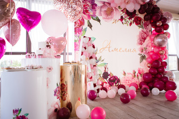 live interior flowers, balloons, candy bar, photo zone, party decorations