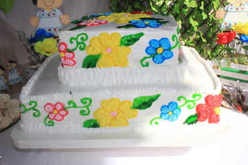 pastel de rosas amarilla