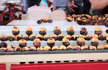Traditional turkish fast food - roasted chestnuts