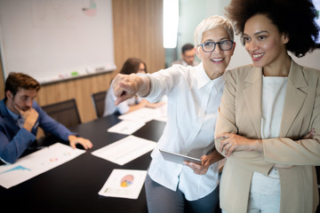 Obraz premium Successful business group of people at work in office