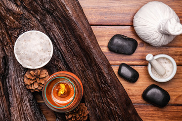  sea salts, Spa stones and herbal massage ball