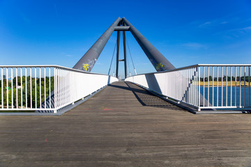 Fußgängerbrücke in Medienhafen Düsseldorf