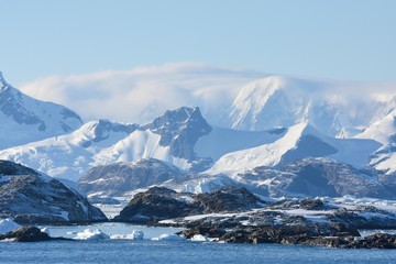 Fototapeta na wymiar Glace en Antarctique