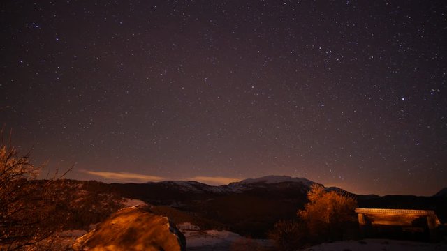 Nightlapse mountains 