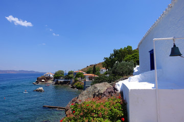 Fototapeta premium Beautiful villages in island of Hydra, Saronic gulf, Greece