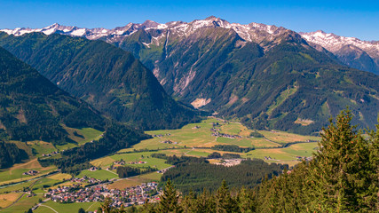 Fototapeta na wymiar Beautiful alpine view at Wildkogel Arena, Neukirchen, Salzburg, Austria