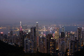 Fototapeta premium Hong Kong, Apirl 17, 2019, View of the city and the bay at Victoria Peak, Hong Kong.