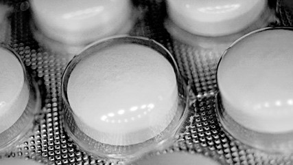 Blister de pastillas para paliar el dolor o curar enfermedades