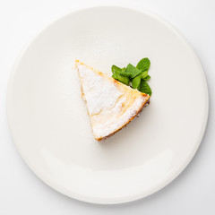 cheesecake with mint