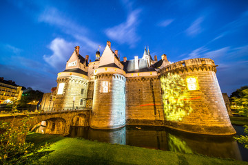 Château des ducs de Bretagne, Nantes, Bretagne, Loire-Atlantique, France at night with Rock Festival Illiminations
