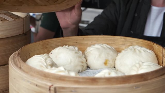 Pyanse or pigodi or Wangmandu is Russo-Korean steamed pie, bun, or dumpling stuffed with cabbage   and meat. It is popular fastfood dish in Russian Far East, as well as in Koryo-saram communities