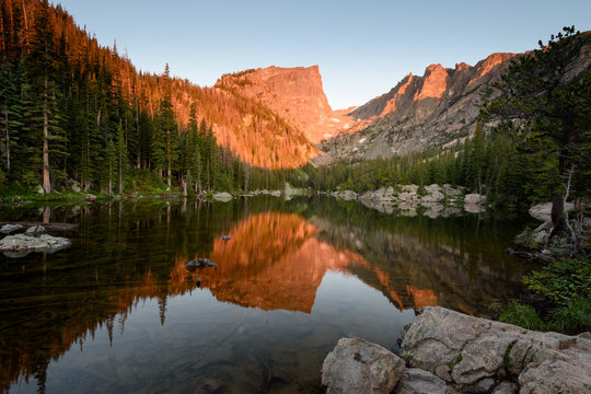Sunrise over Dream Lake