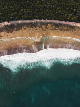 Surfing Indo