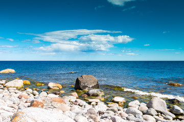 Fototapeta na wymiar Beautiful coast at the east side of Sweden at the gulf of Bothnia on the peninsula of Hornslandet