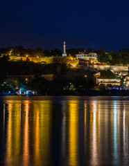 Obraz premium View on Victor monument on Kalemegdan fortress at night in Belgrade Serbia