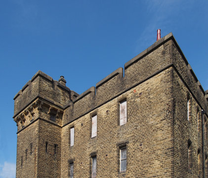 abandoned victorian british institutional building typical of 19th century military and prison architecture formerly the wellesley barracks on gibbet lane in halifax