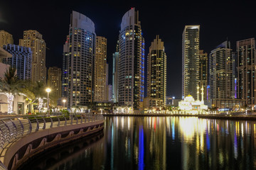 Obraz na płótnie Canvas View of Dubai Marina by night, UAE. May 2019