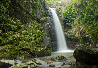 Fototapeta na wymiar Ma Kok Waterfall