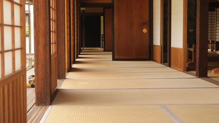 tatami room