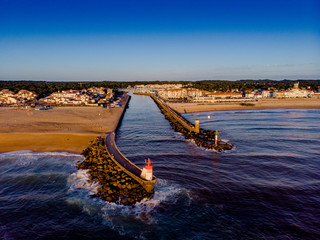 Phare de Capbreton au coucher de soleil