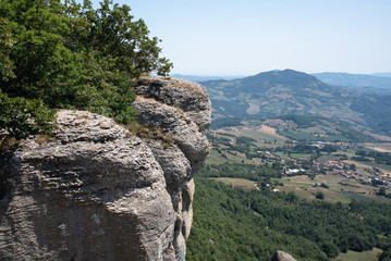 Pietra di Bismantova, paesaggio degli Appennini Toscani Emiliani