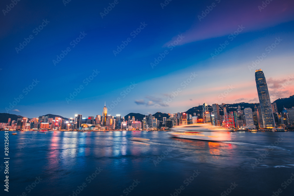 Sticker Hong Kong cityscape with cruise ship in Victoria Harbor