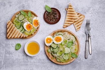 Salad of raw vegetables