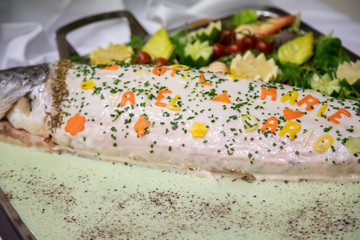 Buffet lors d'un mariage durant le souper