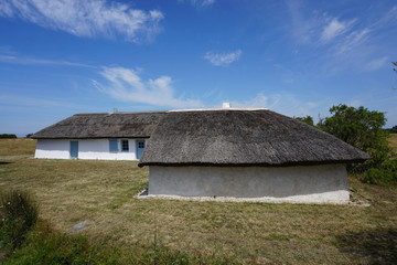 Fototapeta na wymiar straw thatch roof on a typical coastal French house