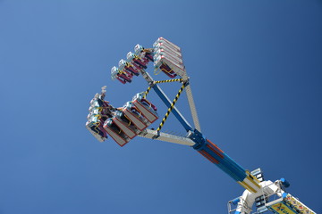 Auf der öffentlichen Kirmes