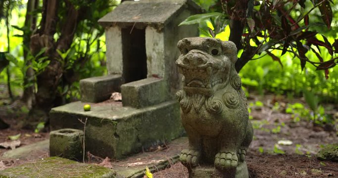 沖縄那覇市首里の守り神シーサーと、祈りの場所-Okinawa Naha Shuri's guardian god Shisa and prayer place