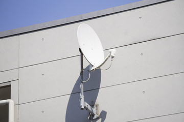 衛星アンテナ