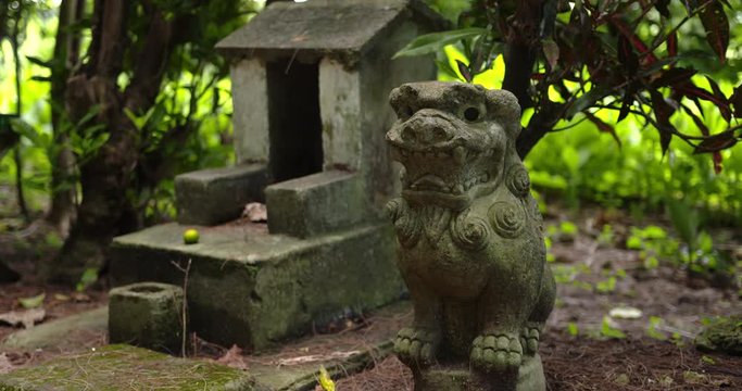 沖縄那覇市首里の守り神シーサーと、祈りの場所-Okinawa Naha Shuri's guardian god Shisa and prayer place