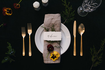 holiday place setting