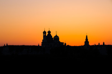 Fototapeta na wymiar Silhouette of an orthodox temple at sunset