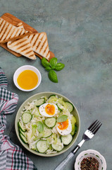 Salad of raw vegetables