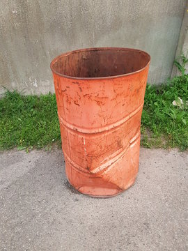 old trashcan