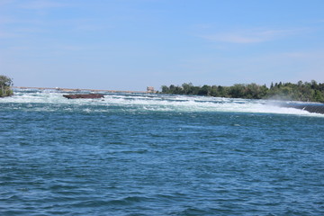 Niagara lake before the fall
