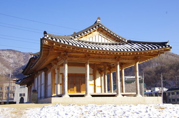 Obraz premium traditional official inn in korea