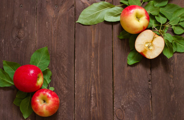 apple wooden background leaves greens fruit
