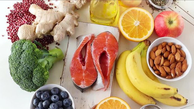 Food sources of natural antioxidants. Top view