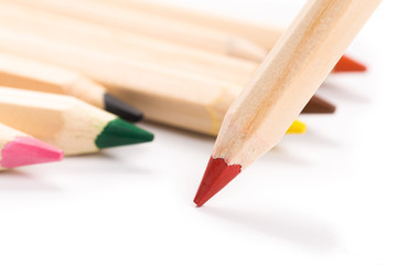 Obraz premium Wooden colorful ordinary pencils isolated on a white background