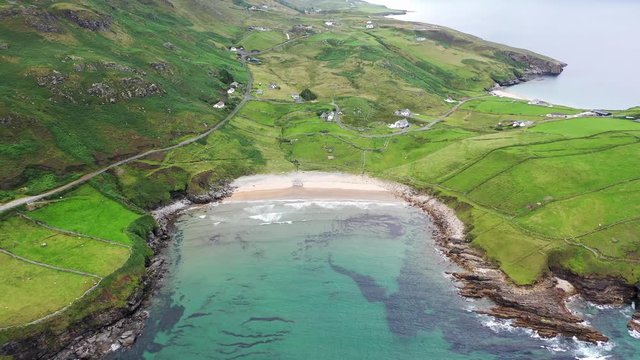 Mucross Head is a small peninsula about 10km west of Killybegs in County Donegal in north-west Ireland and contains a popular rock-climbing area, noted for its unusual horizontally layered structure