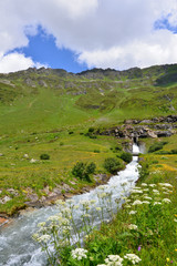 Zeinisbach zwischen Vorarlberg und Tirol