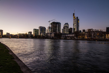 Fototapeta na wymiar Skyline from Frankfurt across the Main River