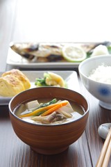味噌汁　味噌スープ　和食