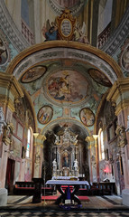 Fototapeta na wymiar Main altar in the Saint John the Baptist church in Zagreb, Croatia