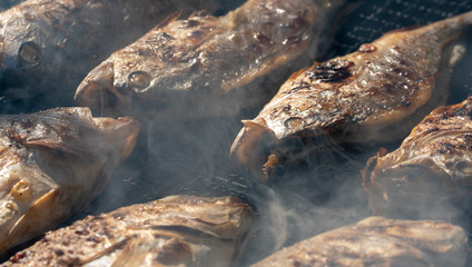Seafoods that are grilled over charcoal on holidays.