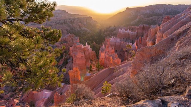Bryce Canyon Sunrise at Sunset Point Time Lapse