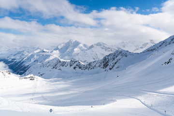Fototapeta na wymiar Panorama of ski runs on the Kaunertal glacier in Austria.
